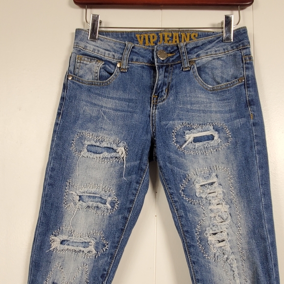 VIP factory distressed Jeans size 00 - Picture 4 of 8